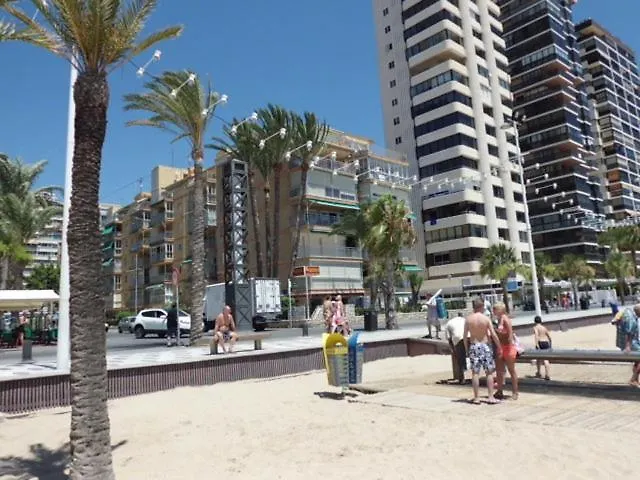 En Playa Lev-alham-piscina-wifi-aire Acond, 5-1 Pers,-no-jovenes- Parking Es Extra