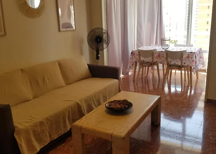 Apartamento En Playa Lev-alham-piscina-wifi-aire Acond, 5-1 Pers,-no-jovenes- Parking Es Extra