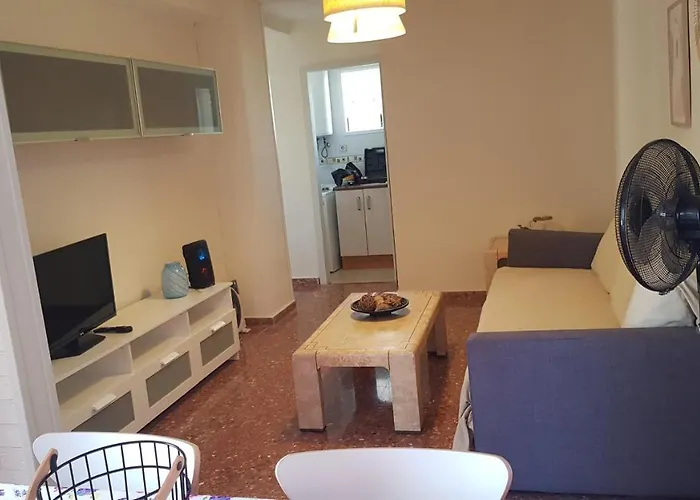 Apartamento En Playa Lev-alham-piscina-wifi-aire Acond, 5-1 Pers,-no-jovenes- Parking Es Extra Benidorm