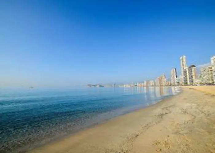 Apartamento En Playa Lev-alham-piscina-wifi-aire Acond, 5-1 Pers,-no-jovenes- Parking Es Extra
