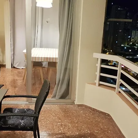 Disponible Julio -wifi-3hab, 6 Pers, -piscina, Aire Acondi-parking Opcionable Extra בנידורם
